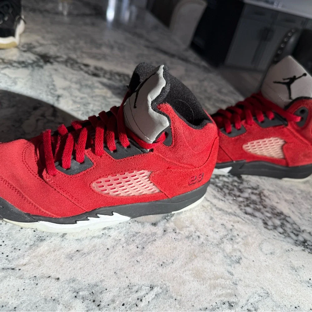 Jordan 5 Raging Bull - Picture 3 of 4